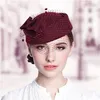 Bérets casquettes pour femmes mariée élégante laine gaze arc hôtesse de l'air blanc femmes Fedora casquettes formelle dame chapeau Royal Style192M