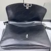 Bolso de diseñador para hombres BB Bolsos de cuero suave Mensajero para mujer Bolsos de hombro Cadena de moda Bolso para las axilas Cartera cruzada de alta calidad grande y pequeña