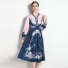 女性ブティックプリントドレス春秋の花柄のドレス長袖ドレス