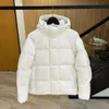 Piumino da uomo Designer Uomo Donna Piumino d'oca canadese Inverno Cappotti caldi e spessi Antivento Ricamo Streetwear Capispalla causale Distintivi Gilet