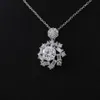 Collier pendentif Moissanite en forme de flocon de neige en or blanc 14 carats pour femmes avec pierres Moissanite rondes VVS de 8mm