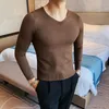 メンズセータースタイルメンズ秋の冬暖かいスリムフィットVネックニットシャツ/男性高品質のタイトセットヘッドセーターマン衣類S-4XL 230923