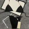 Modedesigner flickor bikini set het klassisk badkläder sexiga kvinnliga bokstäver snörning baddräkt damer casual strass strand baddräkt mammor thongs tankini