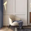 유럽 ​​디자인 조류 종이 바닥 램프 포스트 모던 침실 침대 옆 거실 소파 수직 테이블 램프 284m
