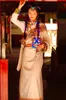 Tägliche tibetische Kleidung für Damen, ethnische Elemente, Kostüm, Tibet-Region, Feiertage, Reisen, Kangba-Bluse + Robe, Alltags-Tanzkleidung