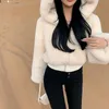 Женские меховые укороченные пальто и куртки из искусственного меха высокого качества, женское пушистое верхнее пальто с зимней меховой курткой с капюшоном manteau femme 230926