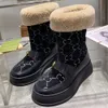 Nouvelles bottes de marque de luxe bottes de neige bottes d'hiver bottes en laine caractéristiques de la marque bottes décontractées bottes pour femmes bottes à plateforme chaudes bottes de mode semelle en caoutchouc 35 42