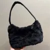 Fluffy Womens Designer Sac à bandoulière en laine d'agneau Hiver Sac à main de luxe pour dames Soft Underarm Fashion Sacs à bandoulière Sacs à main décontractés