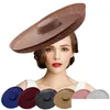 Breda randen hattar hink kunglig dam fascinator hatt sinamay bas kvinnlig vit kyrka fedora mittemot 230512 drop leverans mode accessor dhny3