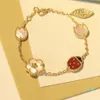 2021 Seria Ladybug Fashion Clover Charm Bracelets Branslelets Benkangle Sain Wysoka jakość S925 Sterling Silver 18K Rose Gold dla womengirls WE292O