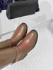 Bottes de marque de luxe, les dernières bottes d'équitation super cool peuvent être portées toute l'année, cuir de veau sur la surface de la botte