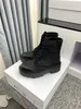 부츠 디자이너 부츠 레이디스 마틴 부츠 패션 펜던트 두꺼운 바닥 발목 부츠 혼합 색상 여성 신발 상자
