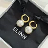 Orecchini a bottone in oro con perle Orecchini da donna con stilista Gioielli di perle per gioielli regalo di nozze Wemon