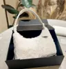 Luxus Handtasche Designer Umhängetasche Umhängetasche für Frauen PU Leder weibliche Mode Buchstaben Bolso Dame Umhängetasche Reißverschluss Designer Taschen