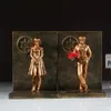 Decorative Objects Figurines 2Pcs Bookends Resin Banksy Book Ends Bookshelf 3D Figure Mold Books End Miniature Figurine Holder sujetalibros 230926