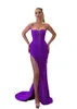 セクシーな紫色のマーメイドウエディングドレス女性のために長いストラップレスのノースリーブスイープトレインハイサイドスプリットパーティードレスフォーマルバースデーページェントセレブイブニングドレス