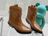 مصمم مطرزة على Boots Western Boots Women