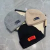 Outono e inverno gorro tecido de lã quente designer gorro chapéu casal namoro férias esportes carta impressão 3 cores casquette