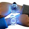 Montre diamant lumineuse USA tendance de la mode hommes femme montres amant couleur LED gelée de lumière Silicone Genève Transparent étudiant braceletwa289i