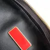 リベットショルダーバッグチェーンハンドバッグ財布シープスキンレザー内部ファッションレタージッパー閉鎖女性クロスボディバッグ最新の脇パッケージ