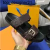 New designer slippers summer sandals flats sexy real leather platform shoes woman men slides fashion brand Slides with Adjusted Gold Buckles womens mens Slippers