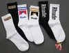 Herrensocken Designer-Socken Rhude High Letter Amerikanische Qualität Baumwolle Europäische In-Tube-Frauen und Männer Trendpaar Straße Sim Ljaei