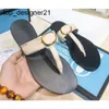 23ss hommes femme pantoufles tongs pour femmes élégant pantoufle marque de mode classiques sandale femmes plat plus glisser