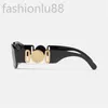 Роскошные дизайнерские солнцезащитные очки для женщин, солнцезащитные очки sonnenbrille, сплошной цвет с золотым люнетом и боковым покрытием, простые мужские солнцезащитные очки для вождения, стильные современные pj008