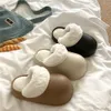 Pantoufles d'extérieur à plateforme pour femmes, pantoufles en coton à bout rond, pantoufles en peluche de couleur unie, imperméables EVA, chaussures floues pour la maison, nouvelle collection 2023