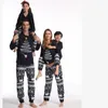 Trajes a juego para la familia Año de invierno Moda Conjunto de pijamas navideños Ropa para madres y niños Pijamas navideños para conjunto de ropa familiar Traje a juego 230927