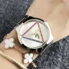 2023 Marque de mode Montre Femmes Fille Coloré Cristal Triangle Style Métal Acier Bande Quartz Montres montre numérique En Gros Livraison Gratuite