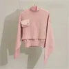 Marka Women's Sweters Wczesna wiosna nowa kieszonkowa kieszonkowa dwuczęściowa kieszonkowa kołnierz różowy nieregularny sweter kobiety
