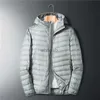 Męskie puch Parkas Winter Men Ultralight Thin Down Jacket White Duck Down Kurtki z kapturem z kapturem Long Rleeve ciepły płaszcz Parta Portable Otwear 2022 Nowy YQ230927