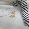 Boucles d'oreilles à dos minimalistes, feuilles brillantes, Clip en os, Zircon non percé pour femmes, mode française, manchette pour adolescentes, bijoux cadeaux