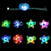 25 -pakowy LED Light Up Fidget Spinner Branselets Party Favours for Kids Glow in the Dark Party Zapasy urodzinowe prezenty Treasure Box