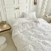 Sängkläder set av hög kvalitet treedimensionella twistblommor set drottning nyp veckade hantverk täcke täcker dubbla filtuppsättningar 230927