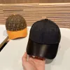 Projektant hat fendii czapki nowa czapka baseballowa F -Baseball Cap skórzana krawędź splicing modna i wszechstronna czapka ta sama kapelusz przeciwsłoneczny dla mężczyzn i kobiet