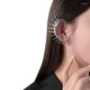 Orecchini con retro punk design in metallo personalità clip stud per donna uomo ragazza goth orecchio ossa INS regalo di gioielli di moda