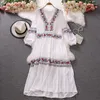 Robes décontractées Printemps à manches longues A-ligne Femmes élégante fête de luxe broderie piste boho taille haute été robe vintage 2023