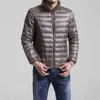 Homens para baixo parkas marca de moda inverno para baixo casacos masculino casual grosso quente cor sólida para baixo jaquetas masculino fino ajuste para baixo casacos yq230927