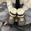 Kısa Saç Güzel Kuzu Botlar Tasarımcı Kadınlar Erkekler Sıcak Kış Ayakkabı Yeşil Beyaz Kahverengi Pembe Açık Peluş Peluş Konforlu Pamuk Kadın Terlik Eur 99 Comtable