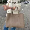 Designer Garden Party Bags äkta läderkvinnor 2024 Ny högkapacitet pendlare Tote Premium handhållen en axel crossbody har logotyp