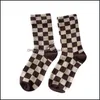 Guêtres Bas Tube À Carreaux Chaussettes De Mode Damier Femmes Coton Moyen Noir Et Blanc Drop Livraison Chaussures Accessoires Spec Dhkab