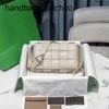 Bottegvenetas Cassettes Bags Crossbody Bag Luxury Parakeet Green Crossbody Leather Lambskin Bag 7a Quality Size 26188cm 3z98 Have Logo