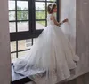 Mädchenkleider Blumenkleid Weiß Flauschiger Tüllschwanz Langärmelig Glitzerapplikationen Hochzeit Luxus Kinder Kommunion Party