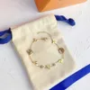 Bracelets w stylu mody Kobiety Boguń Biegły Mankiet Mankiet Projektantek Letter Jewelry Crystal 18K Gold Stated Stael Wedding 252N
