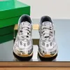 Chaussures de course pour hommes femmes baskets de créateurs noir scarpe hommes femmes formateurs randonnée Plate-forme chaussure de randonnée de luxe décontractée vert Photon Dust Court baskets d'extérieur