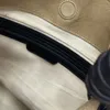 Bolso de compras esmerilado Bolsos de mano lisos para mujer Bolso de gran capacidad Asa de cuero Cerrojo Cremallera interna Bolsillo Capa principal Piel de becerro Embrague de dama de alta calidad