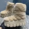 Winter Bont Snowboots Vrouw Ronde Neus Cross Lace-up Motorlaarzen Wol Warme Platform Schoenen Vrouwen Dikke Zool Korte Laarzen Vrouwen