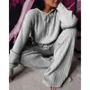 Kvinnors tvåbitar byxor Casual Solid Color Knit Rib Two-Pieces Set Autumn Spring Women Outfits Långärmiga hoodies Lace-Up Loose Trousers